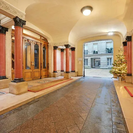 Proche De L Arc De Triomphe * Παρίσι