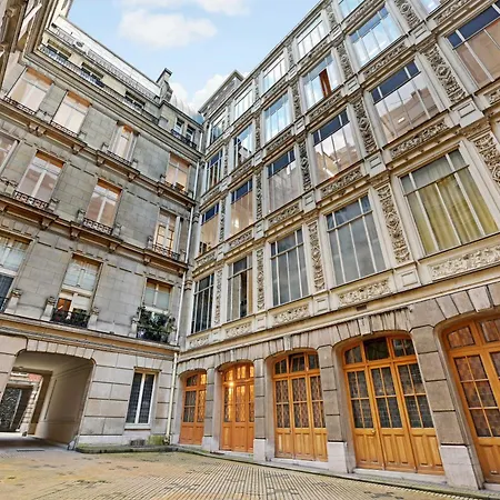 Proche De L Arc De Triomphe Apartmán *