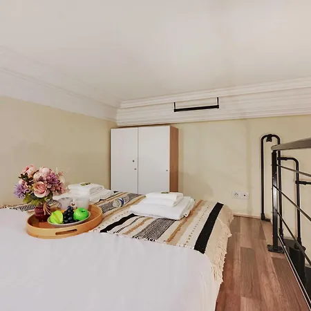 Apartament Proche De L Arc De Triomphe